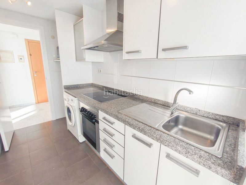 Foto e2287687-dbb6-4ace-9987-8f93074eee68. Apartament amb aparcament a Rincón Alto Benidorm