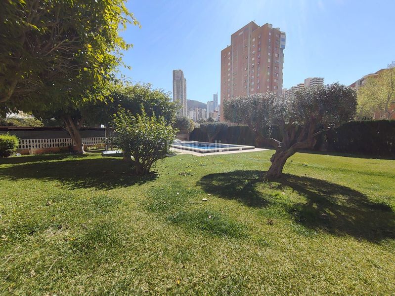 Foto 40d5c6b9-70ce-44a5-8f93-6197d749bb8d. Piso precioso reformado piso con 3 dormitorios y vistas panorámicas en rincón de lóix llano. en Benidorm