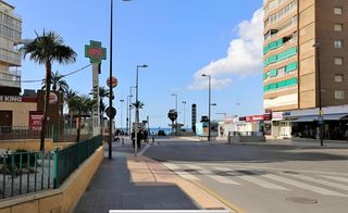 Appartement  Avenida estocolmo. Bonito piso con 2 dormitorios y vistas al mar, a un paso de play