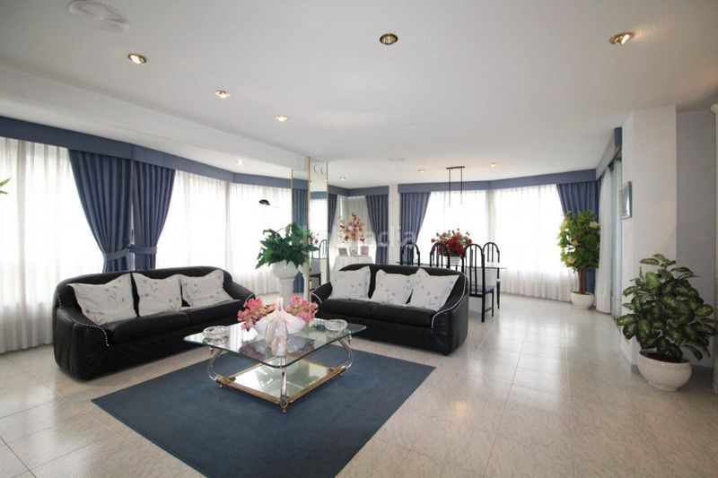 Foto 1ac86977-0698-41c4-a967-8dcb456fa3e5. Apartament amb calefacció aparcament piscina a Playa Levante Benidorm