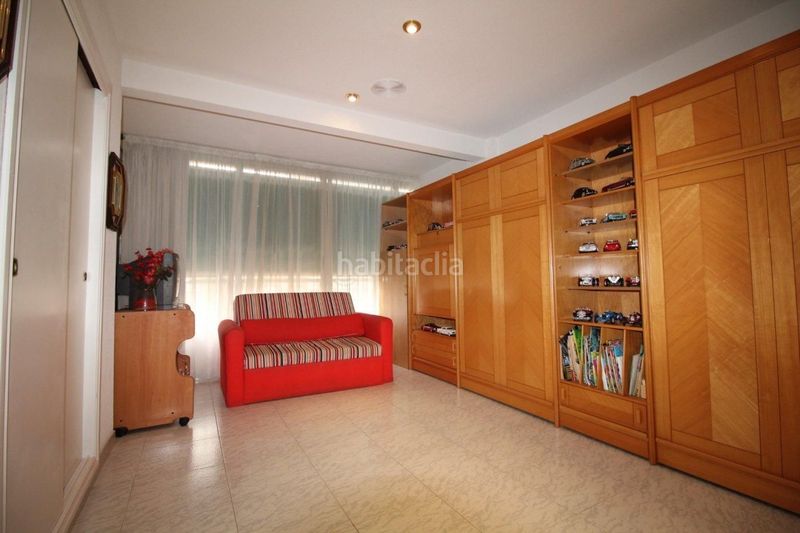 Foto 94836669-bd77-47bc-a74b-673c7f5a5458. Apartament amb calefacció aparcament piscina a Playa Levante Benidorm