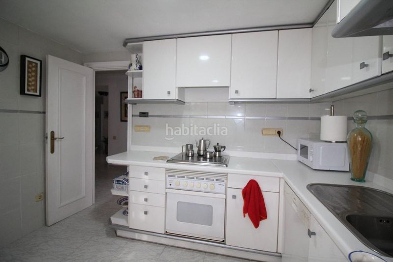 Foto 9ee6f33c-4098-47e7-a459-1746d8afe0b1. Apartament amb calefacció aparcament piscina a Playa Levante Benidorm