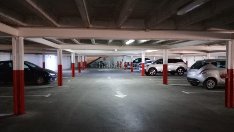 Foto 82b9e7bd-6296-4e26-9cbf-85b63401daa0. Apartament amb aparcament piscina a Playa Levante Benidorm