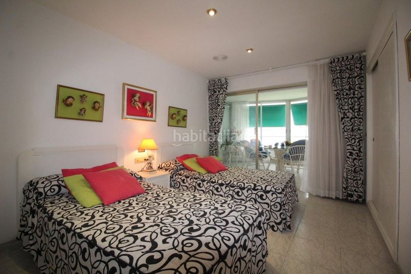 Foto d3689677-0753-4f75-b531-af1776a54e0e. Apartament amb aparcament piscina a Playa Levante Benidorm