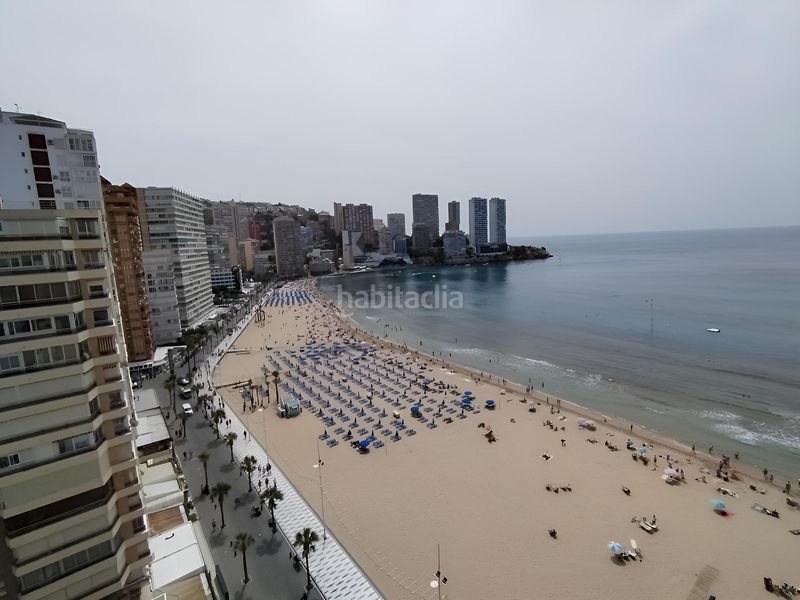 Foto a04064b2-08bb-4478-8e09-24512c3a1138. Apartament amb aparcament a Playa Levante Benidorm