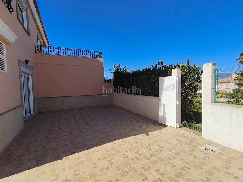 Foto aa0055e2-f598-477e-8d83-0253cc371f9e. Xalet amb aparcament a Sierra Helada Benidorm