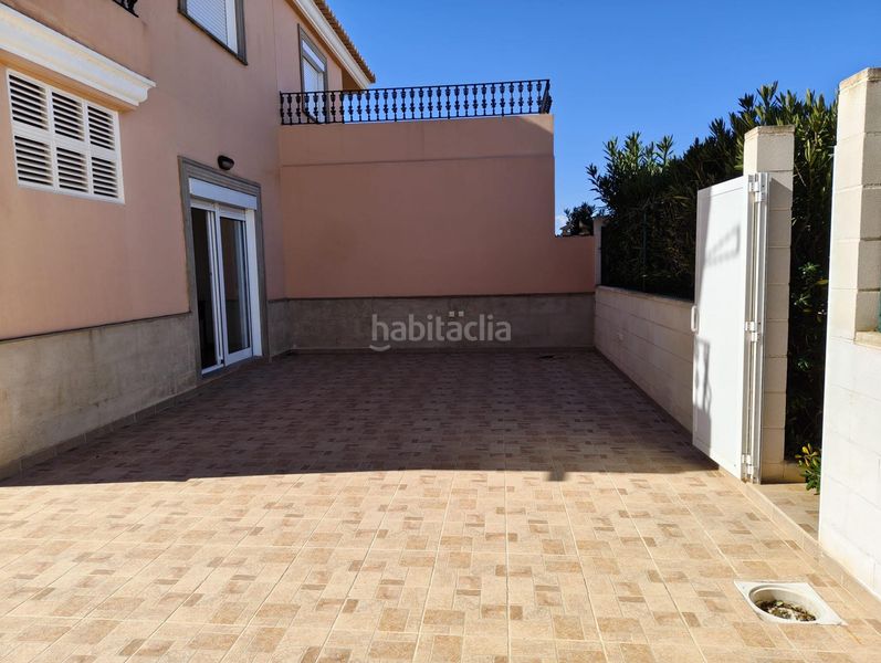 Foto f80a28d4-6043-403f-90c0-1d5a7cf1b8cd. Xalet amb aparcament a Sierra Helada Benidorm