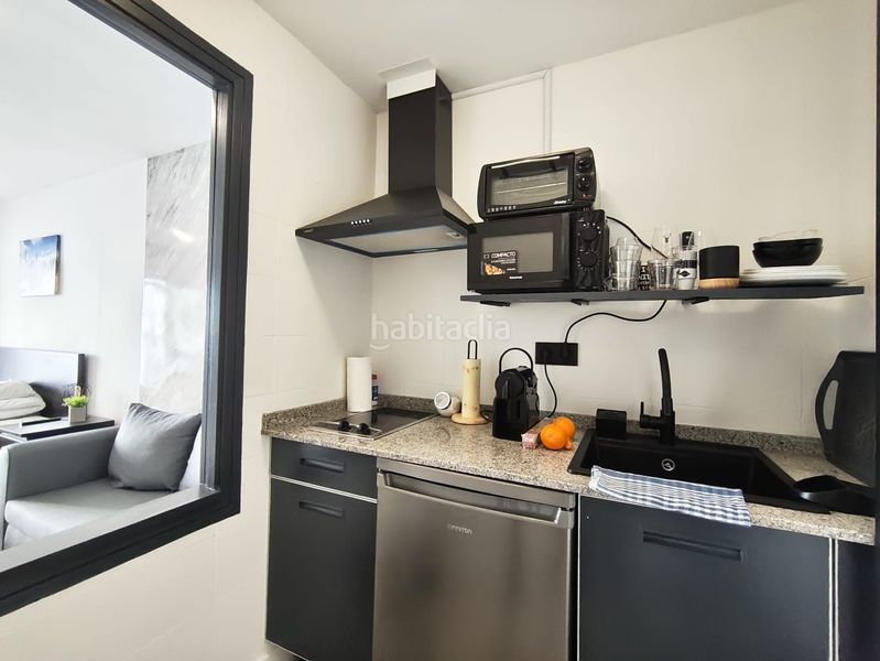 Foto 2f346860-6197-41fc-a56d-449da9e5a2f6. Estudi amb aparcament a Playa Levante Benidorm