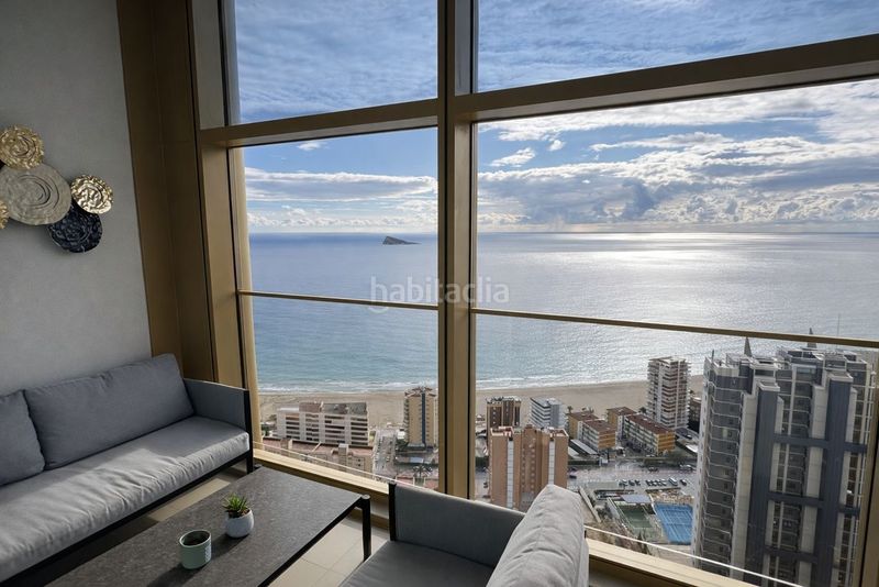 Foto a957fbdb-84df-4643-beb8-54302f4c684b. Apartament amb aparcament a Playa Poniente Benidorm