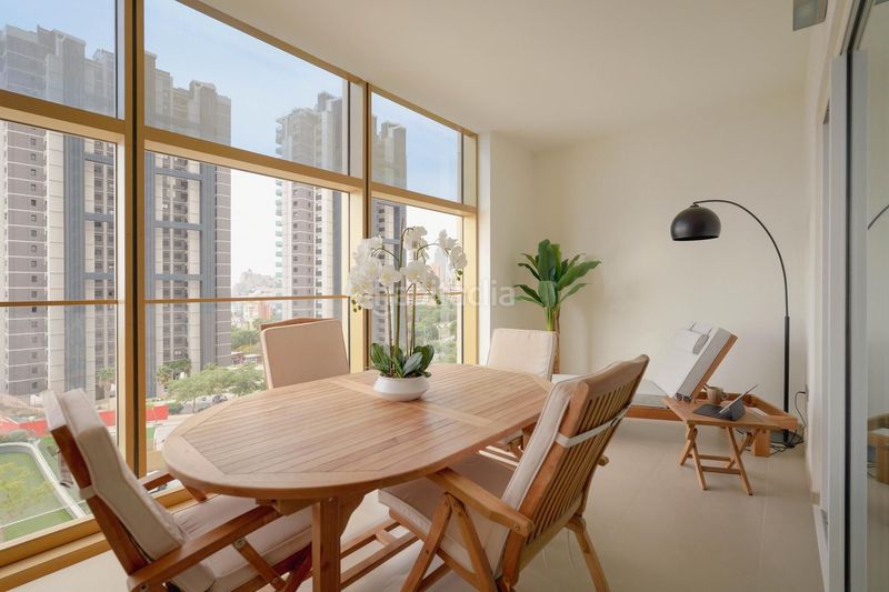 Foto ef3034e9-0b45-4df8-94ba-15db7ce0d379. Apartament amb calefacció aparcament piscina a Playa Poniente Benidorm