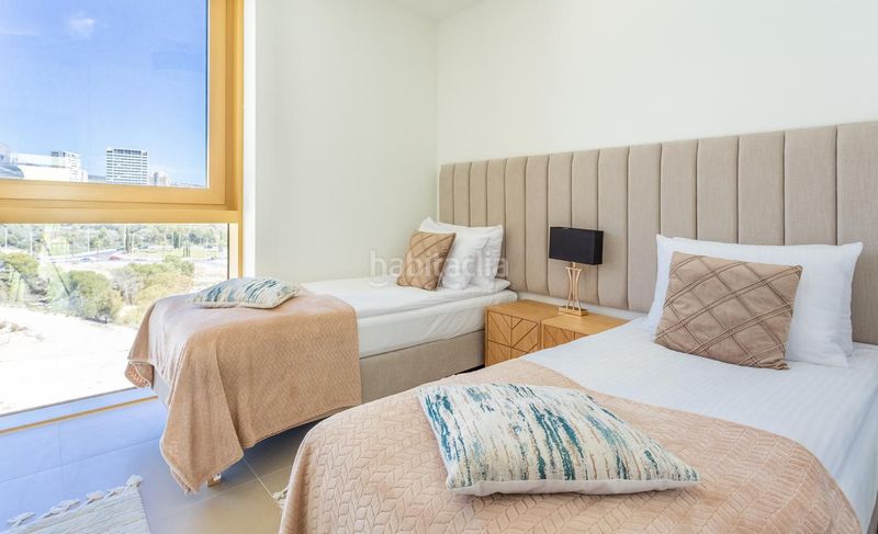 Foto 106652dc-4c51-464a-80a6-1e67609217ea. Apartament amb aparcament a Playa Poniente Benidorm