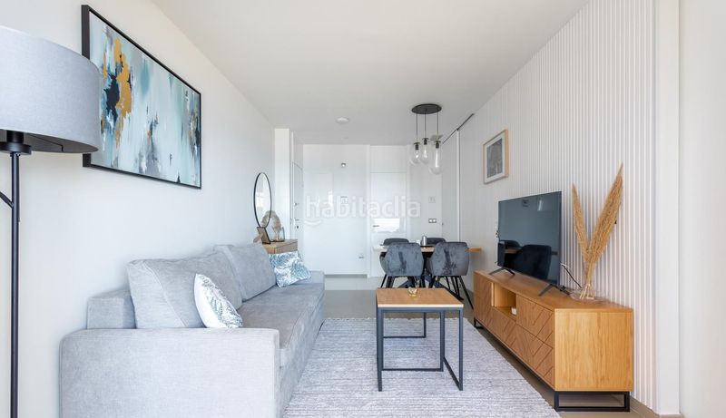 Foto 14fbebea-789a-4c8f-b838-7e7954bf6944. Apartament amb aparcament a Playa Poniente Benidorm