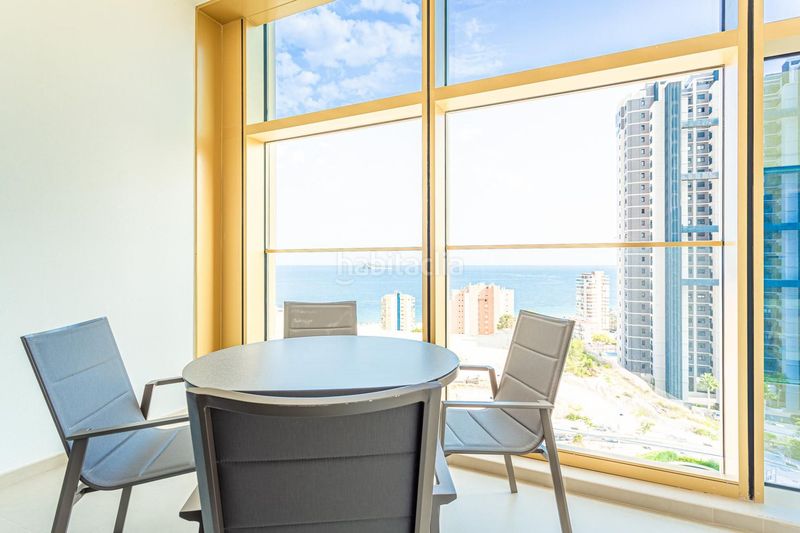 Foto 85dcf809-5540-45fb-ab79-bc7edd59fd41. Apartament amb aparcament a Playa Poniente Benidorm