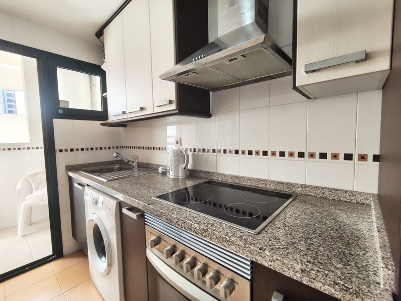 Foto 0e72ba4a-753b-4d3a-91c1-5d92ee82cc14. Apartament amb piscina a Rincón Bajo Benidorm