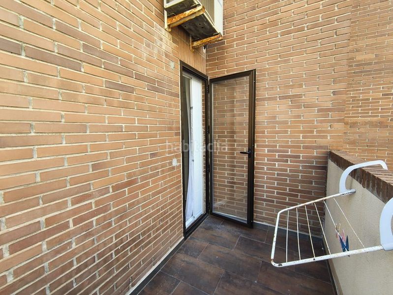 Foto f4d9a5fb-3a75-44f1-9fb8-1cc4b3583e89. Apartament amb aparcament piscina a Rincón Alto Benidorm