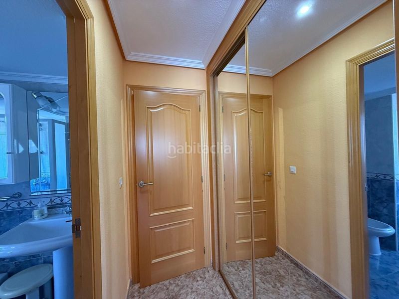 Foto 4c4c8bde-2e33-42ea-b03f-36cda7bbc53b. Apartament amb aparcament piscina a Rincón Alto Benidorm