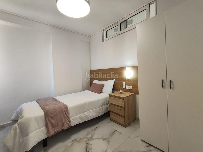 Foto 90b38f38-0818-4ec2-bbb3-2f934024a325. Apartament amb aparcament piscina a Rincón Bajo Benidorm