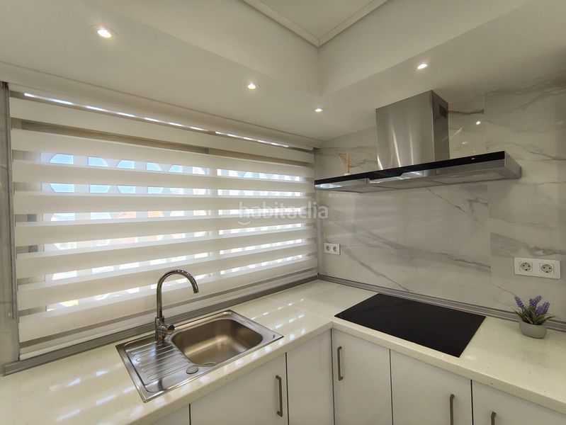 Foto b4a0541e-4797-4688-b0ee-68785e6a1f32. Apartament amb aparcament piscina a Rincón Bajo Benidorm