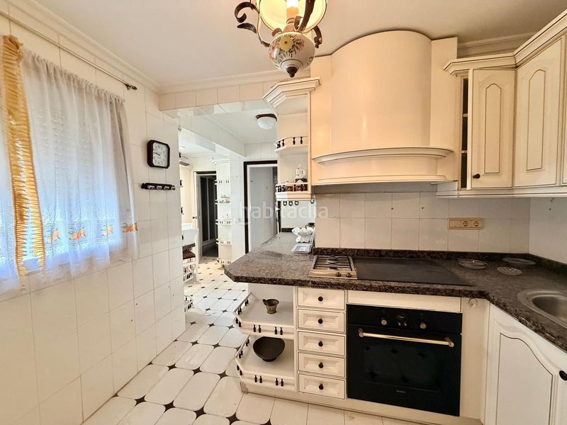 Foto 58461295-5afe-4828-a63f-acb67893247a. Apartament amb calefacció aparcament piscina a Playa Levante Benidorm