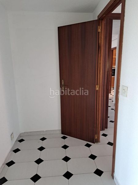 Foto 4e75d5e1-caa1-46f8-bb96-394a5947a56e. Apartament amb piscina a Levante Alto Benidorm