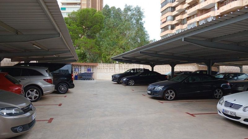 Foto d7a8f103-b141-4971-a1d9-ab72a7c5125c. Pis amb calefacció aparcament piscina a Playa Levante Benidorm