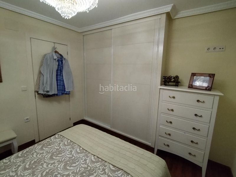 Foto 05d79541-4593-4e8d-91fd-ad7822f39d95. Àtic amb aparcament a Playa Levante Benidorm