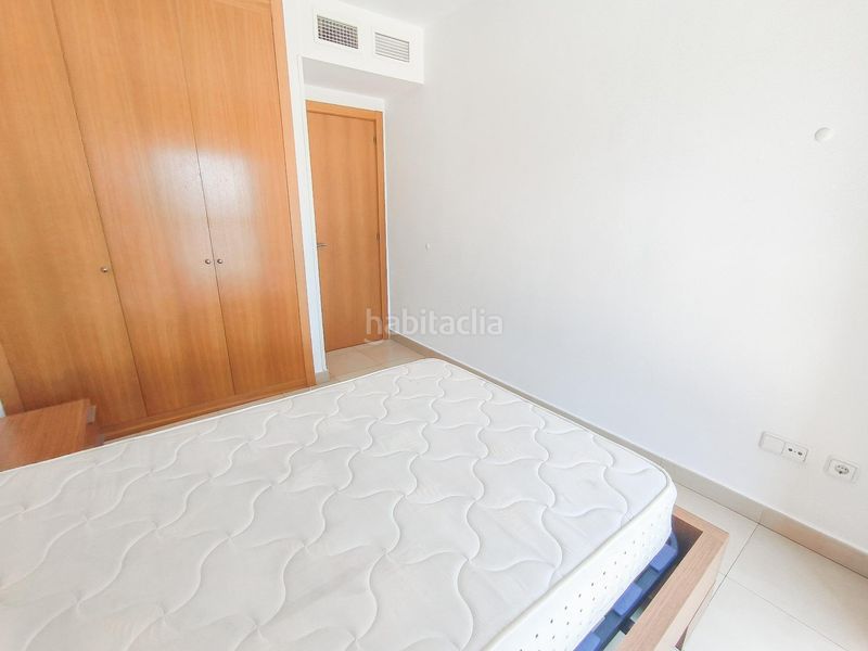Foto 0359a65b-0807-4e38-b012-ff284e8b62d3. Apartament amb aparcament piscina a Via Parque Benidorm