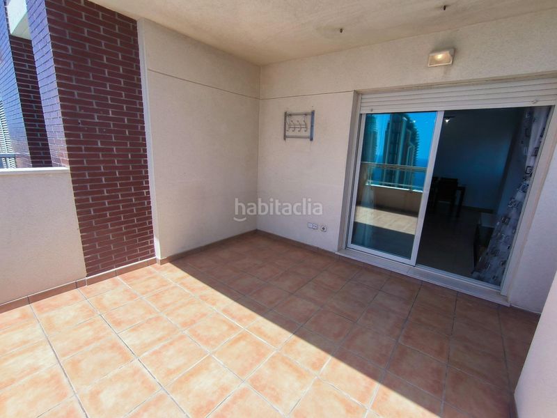 Foto b3d72442-afa2-4fc9-b9cc-5f4f49332d2c. Apartament amb aparcament piscina a Via Parque Benidorm