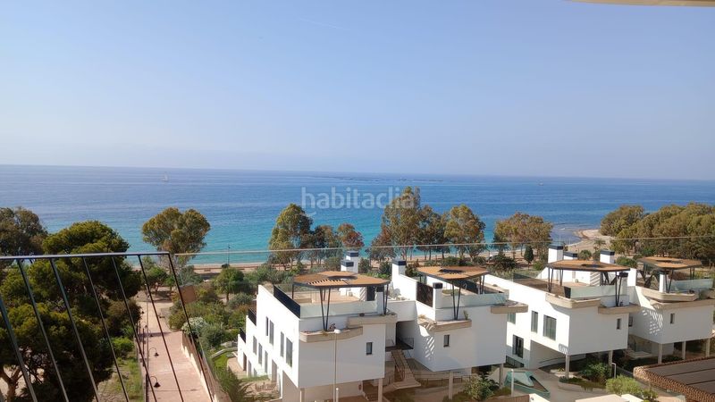 Foto 83e74576-b2aa-4397-8a1a-786457139de6. Àtic amb calefacció aparcament piscina a Platja de Torres Vila Joiosa (la)