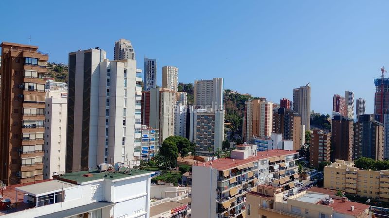 Foto cdf51fe3-cd61-4366-aa88-18a07180ef30. Àtic amb calefacció aparcament piscina a Rincón Alto Benidorm
