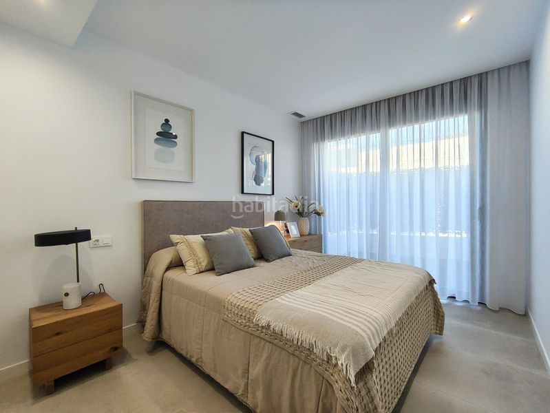 Foto 1129ef43-b7fb-4058-aedc-bf83e7e8b2ac. Duplex with parking pool in balcón de Finestrat-terra marina Finestrat