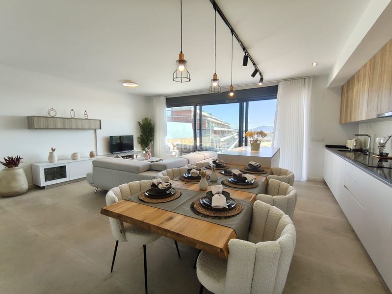 Foto 1585fc64-2a13-4ae2-9f39-af960cad9019. Duplex with parking pool in balcón de Finestrat-terra marina Finestrat