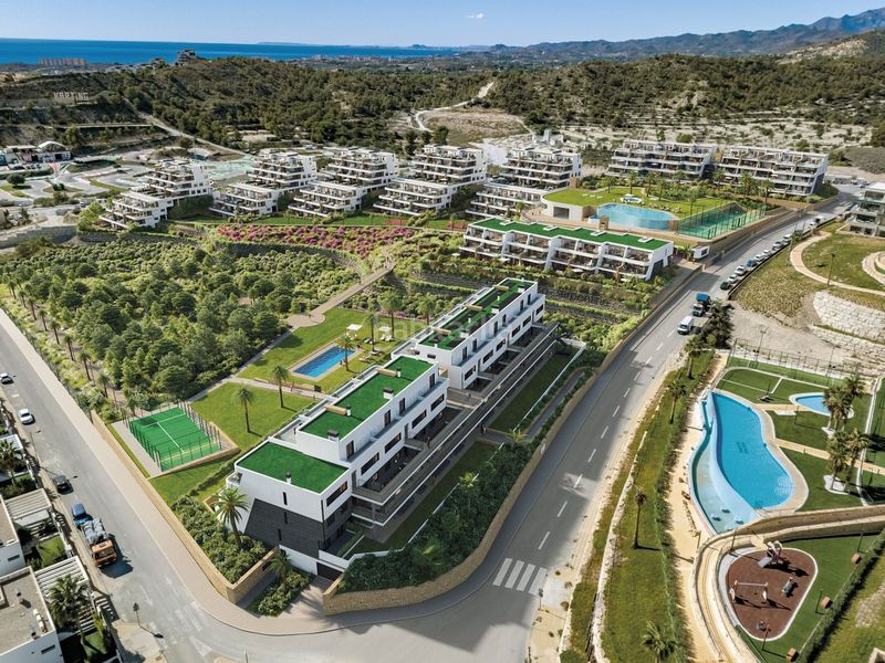Foto df5db4b5-f04d-455d-9422-11ab47716f44. Duplex with parking pool in balcón de Finestrat-terra marina Finestrat