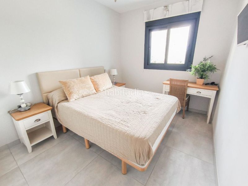 Foto 13cff35f-f8b3-4deb-af24-1272ab38cc17. Apartament amb aparcament piscina a Playa Poniente Benidorm