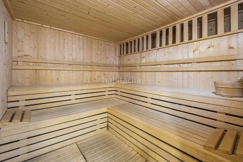 Foto 6f2f8263-c2d4-464a-a879-93f06cd46b72. Apartament amb aparcament piscina a Playa Poniente Benidorm