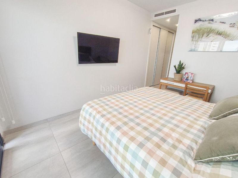 Foto 831dadd8-7aae-43fb-acbf-ad0c5db41f85. Apartament amb aparcament piscina a Playa Poniente Benidorm