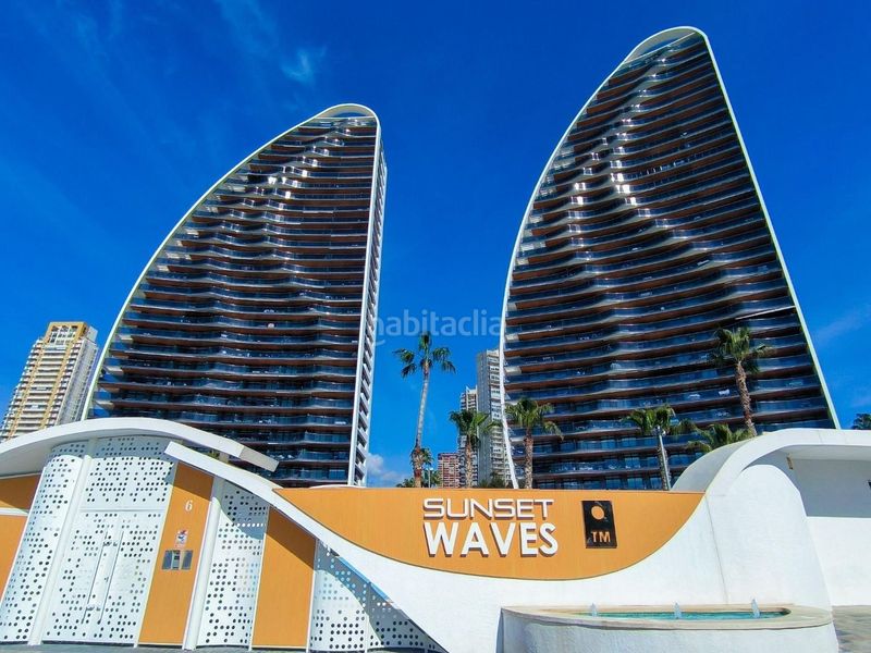 Foto e4379fd8-d56c-4e36-b7bf-e0a4136de9be. Apartament amb aparcament piscina a Playa Poniente Benidorm