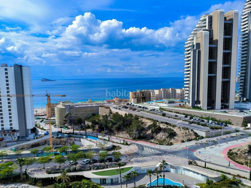 Foto fb922463-40ec-41a4-965d-71bb07148211. Apartament amb aparcament piscina a Playa Poniente Benidorm