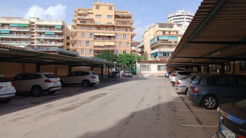 Foto 1ba8298d-b876-41f0-ab35-d3404fd75405. Pis amb aparcament a Playa Levante Benidorm