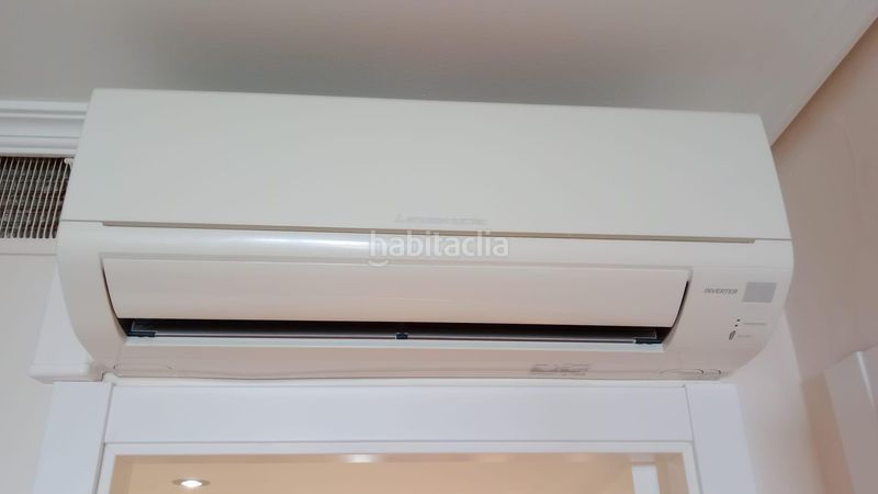 Foto 1df14e5c-5ab6-423d-80a7-3f9465e8674c. Pis amb aparcament a Playa Levante Benidorm