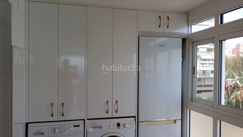 Foto 82995983-629d-421c-a05f-f83285251f6a. Pis amb aparcament a Playa Levante Benidorm