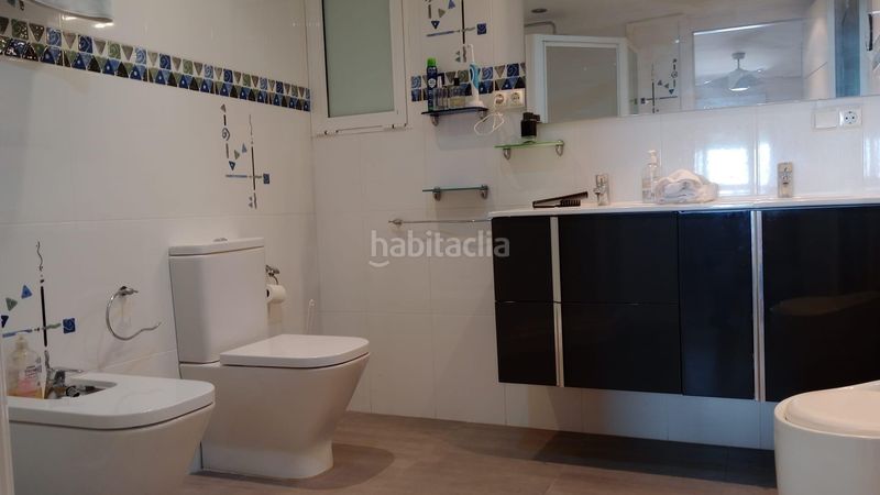 Foto 88c5787e-d0b3-42a9-8e31-542e6c29836f. Pis amb aparcament a Playa Levante Benidorm