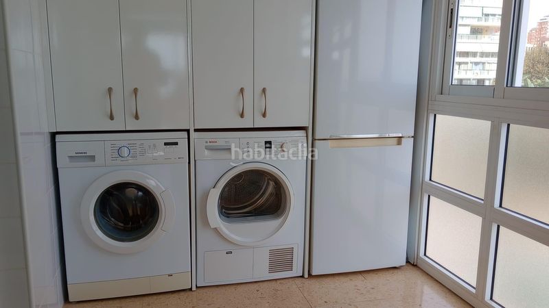 Foto 958682df-09ea-4b0b-ad77-c78ab5b70881. Pis amb aparcament a Playa Levante Benidorm