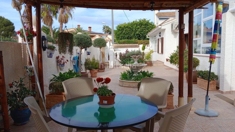 Foto 0538eae6-9023-40da-bbc1-f56b65f4de25. Xalet amb aparcament piscina a Rincón Bajo Benidorm