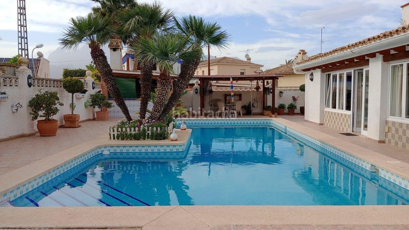 Foto 435bffc5-9287-4db4-bb2f-8b0a417acd41. Xalet amb aparcament piscina a Rincón Bajo Benidorm