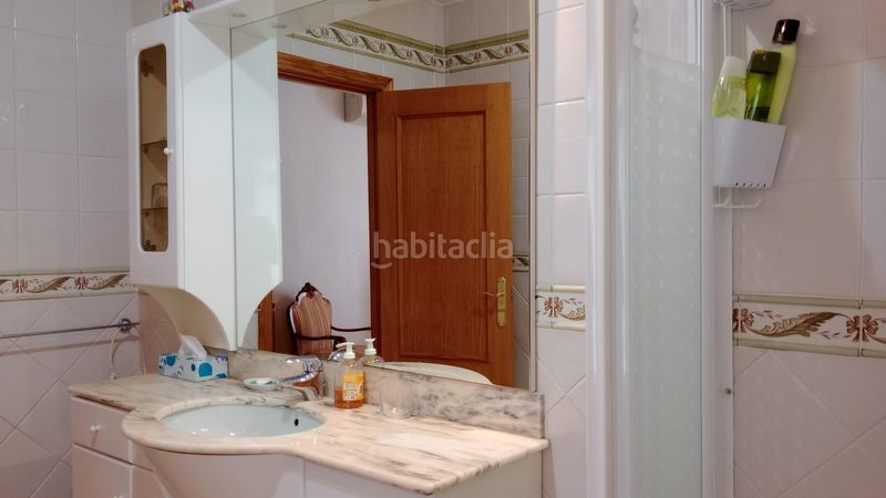 Foto 5dc0c851-9789-4c8c-b543-8c345a374c25. Xalet amb aparcament piscina a Rincón Bajo Benidorm