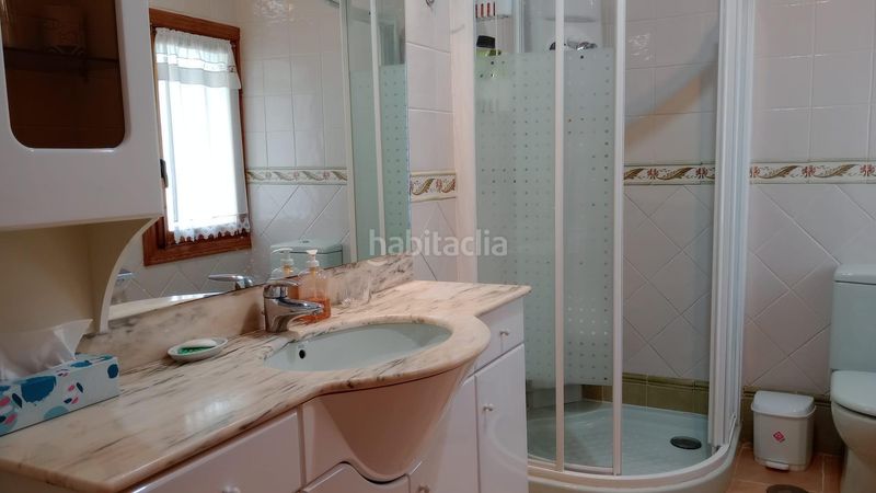 Foto 5f63f3f8-64f0-4d55-be20-ff655e08a49d. Xalet amb aparcament piscina a Rincón Bajo Benidorm