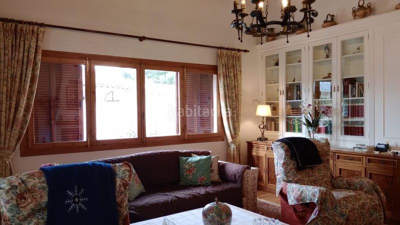 Foto a298df11-2ccf-4afb-996c-f4ace900649a. Xalet amb aparcament piscina a Rincón Bajo Benidorm