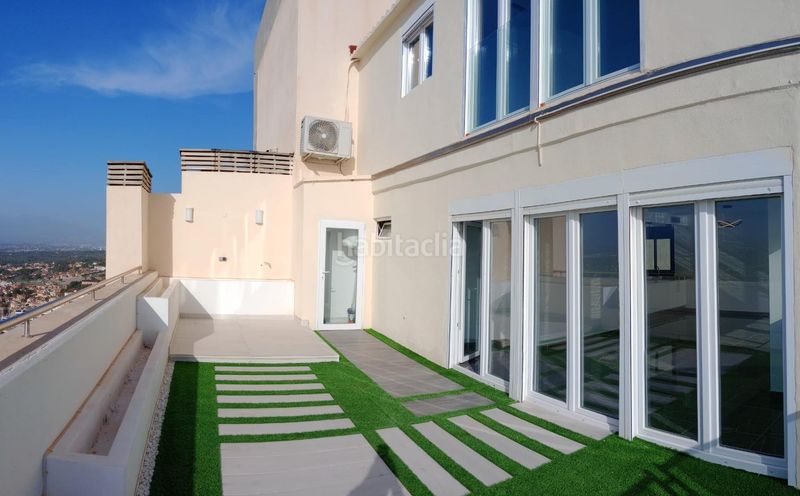 Foto 265e3386-7572-4224-8d2c-dcd6b5370181. Àtic amb aparcament piscina a Rincón Alto Benidorm