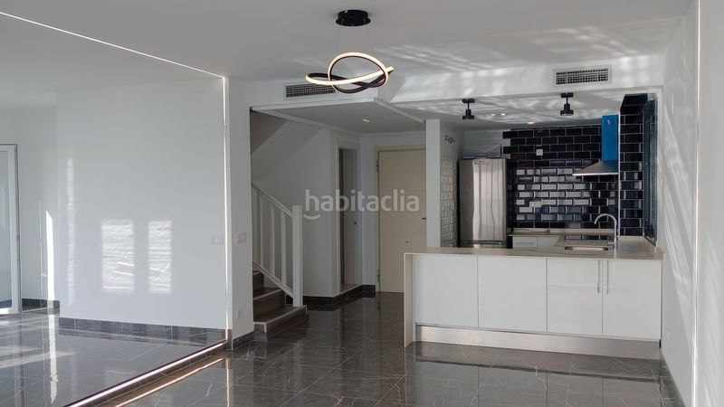 Foto b4d732e2-2980-4b7c-afb0-fc9f6c349877. Àtic amb aparcament piscina a Rincón Alto Benidorm